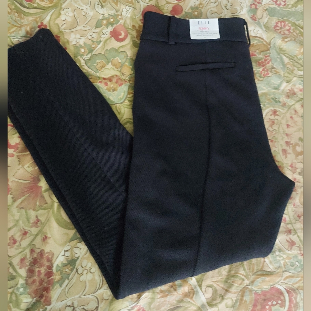 ELLE Skinny Mid Rise Pants (Sz 12)